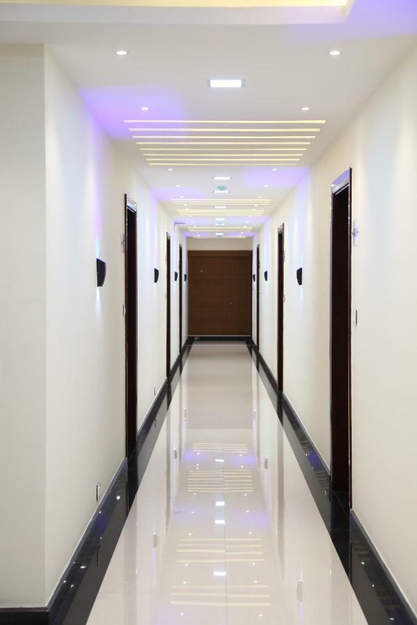 Hotel Blue Pearl Чикмагалур Екстер'єр фото